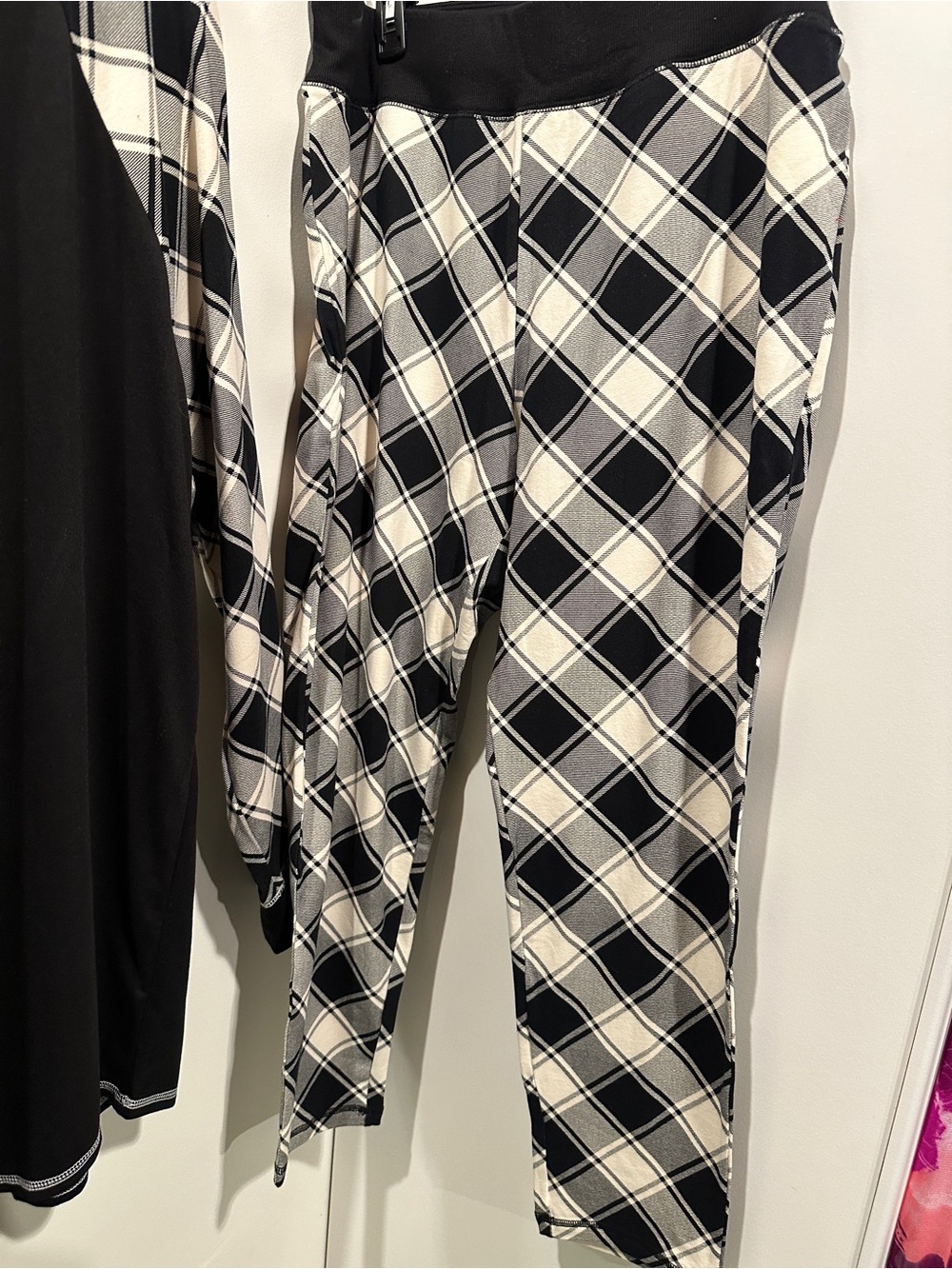 NWOT Cacique Cozy Plaid-Trim Black Lounge Pants & Top Set 18/20 - Picture 12 of 14